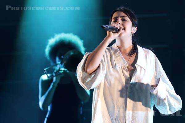 NILI HADIDA - 2018-10-19 - PARIS - La Cigale - 